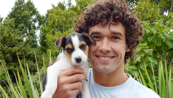 Doggy Dan and new puppy Moses at the start of Project Moses